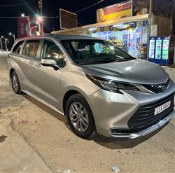 تويوتا سيينا